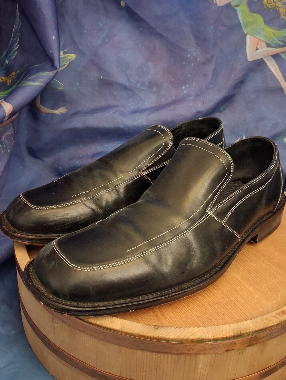 Gordon Rush black loafers. Size US 10.5